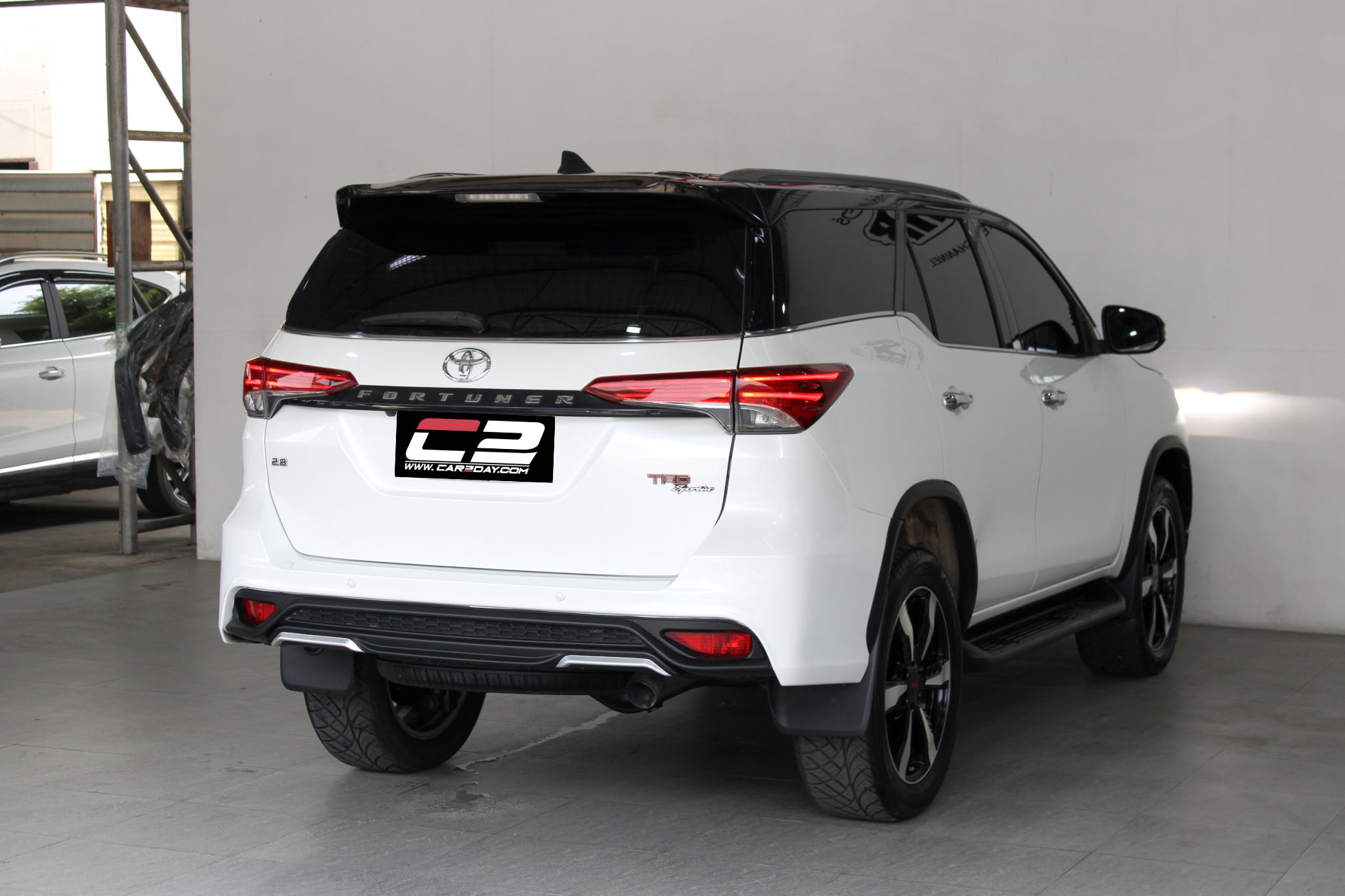 2019 TOYOTA FORTUNER 2WD 2.8 TRD SPORTIVO AT