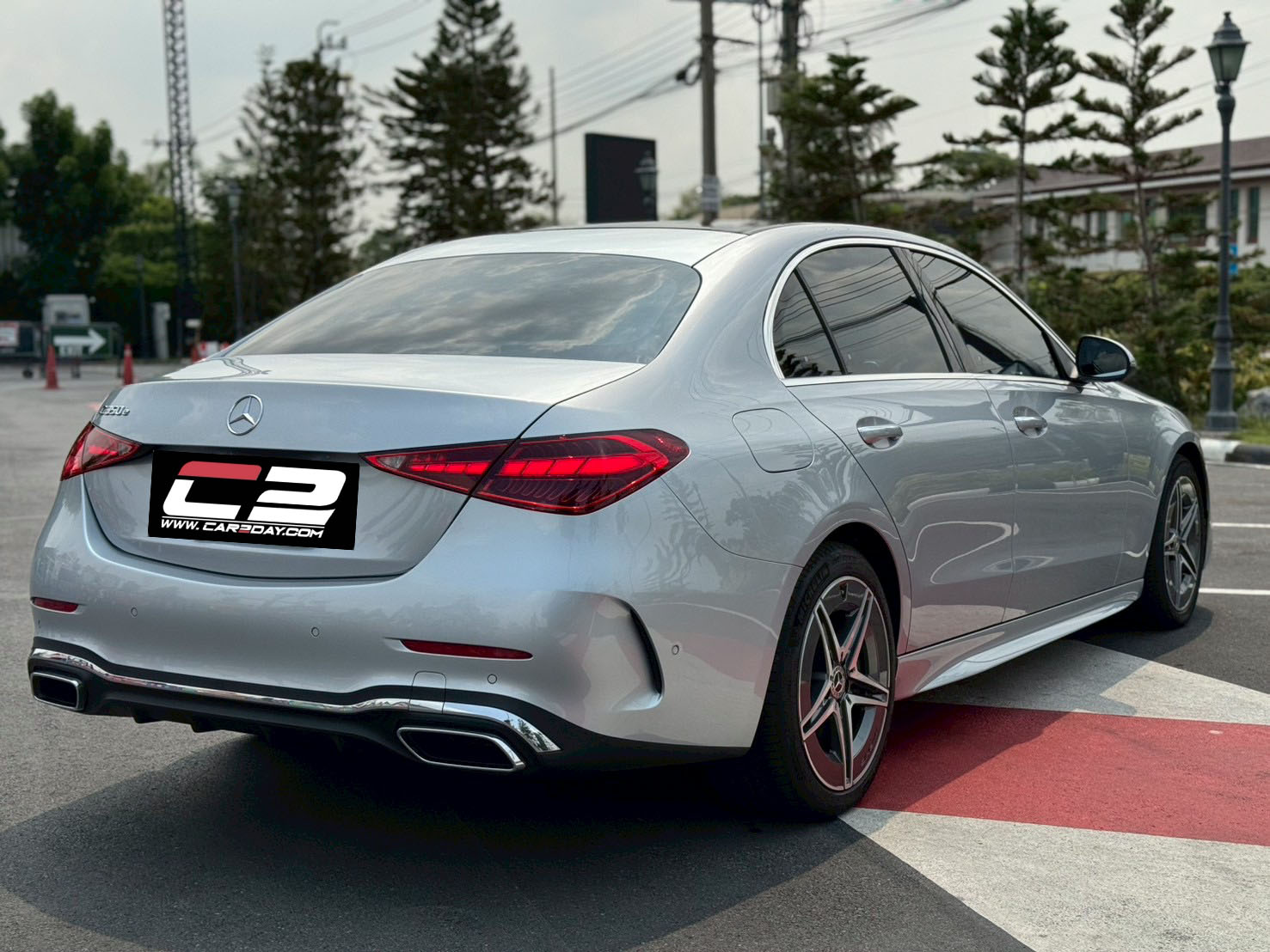 2023 Mercedes Benz C350e AMG Dymanic w206