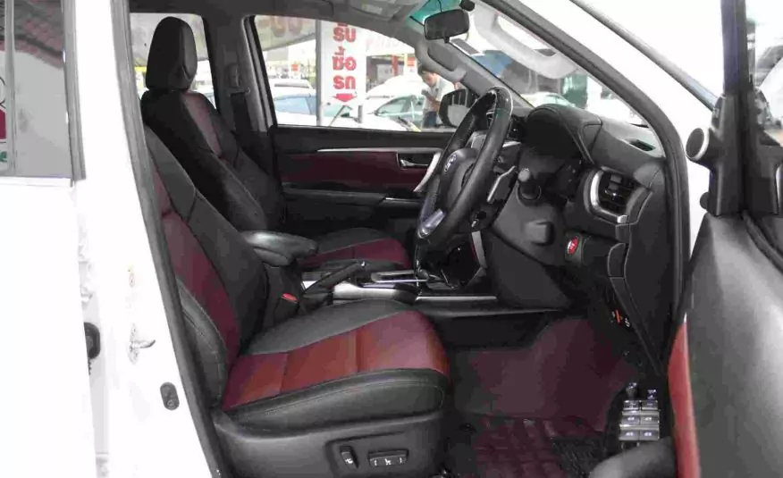 2019 TOYOTA FORTUNER 2WD 2.8 TRD SPORTIVO AT