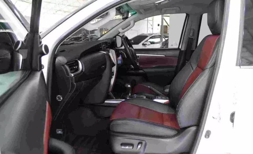 2019 TOYOTA FORTUNER 2WD 2.8 TRD SPORTIVO AT