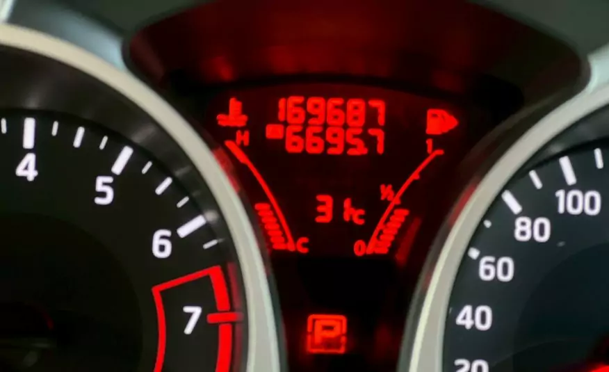 2016 NISSAN JUKE 1.6V TOP