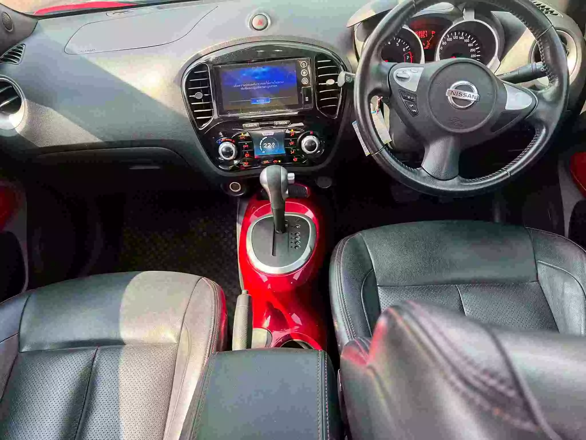 2016 NISSAN JUKE 1.6V TOP