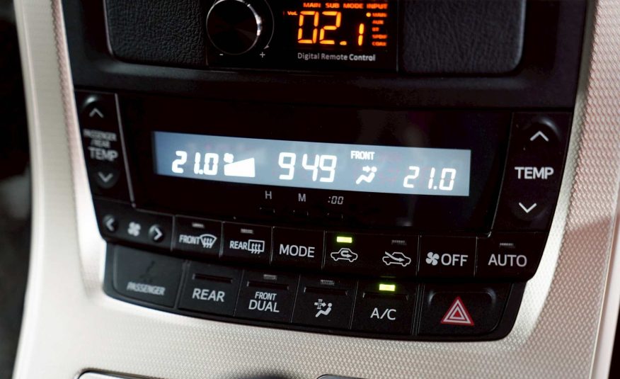 2014 TOYOTA VELLFIRE 2.4 V AT