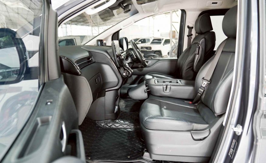 2022 HYUNDAI STARIA 2.2 SEL 8AT
