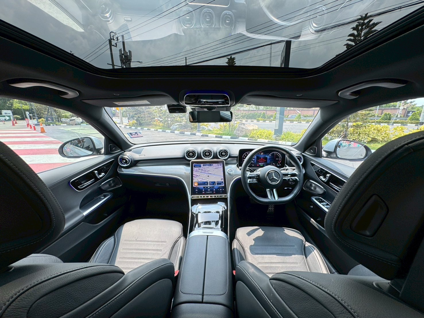 2023 Mercedes Benz C350e AMG Dymanic w206