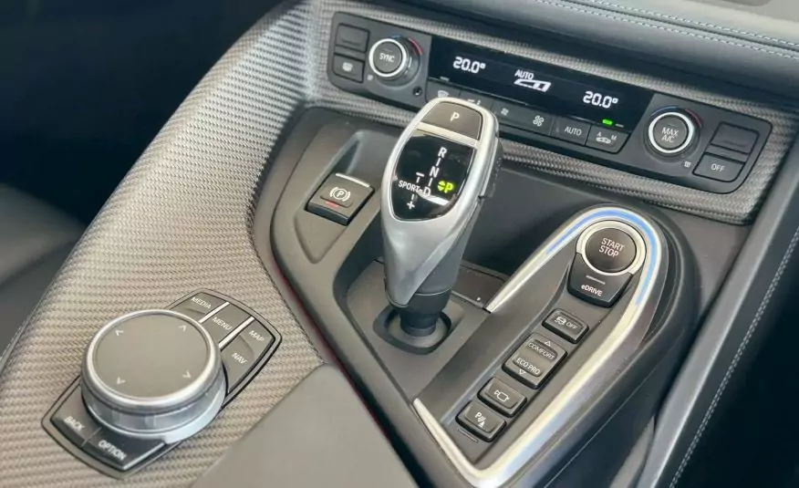 2021 BMW i8 Roadster
