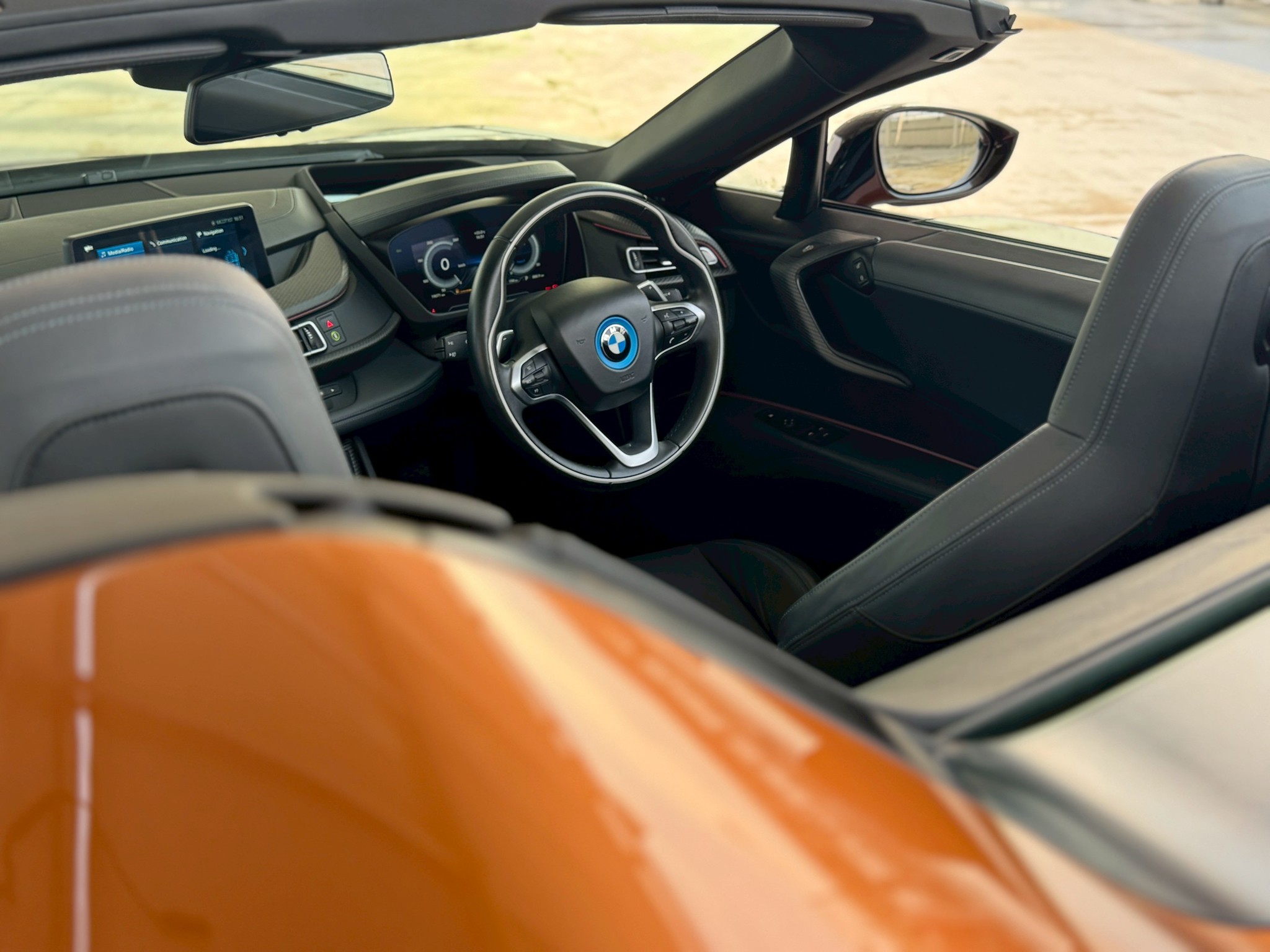 2021 BMW i8 Roadster