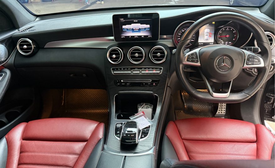 2019 Benz GLC250 4Matic Coupe