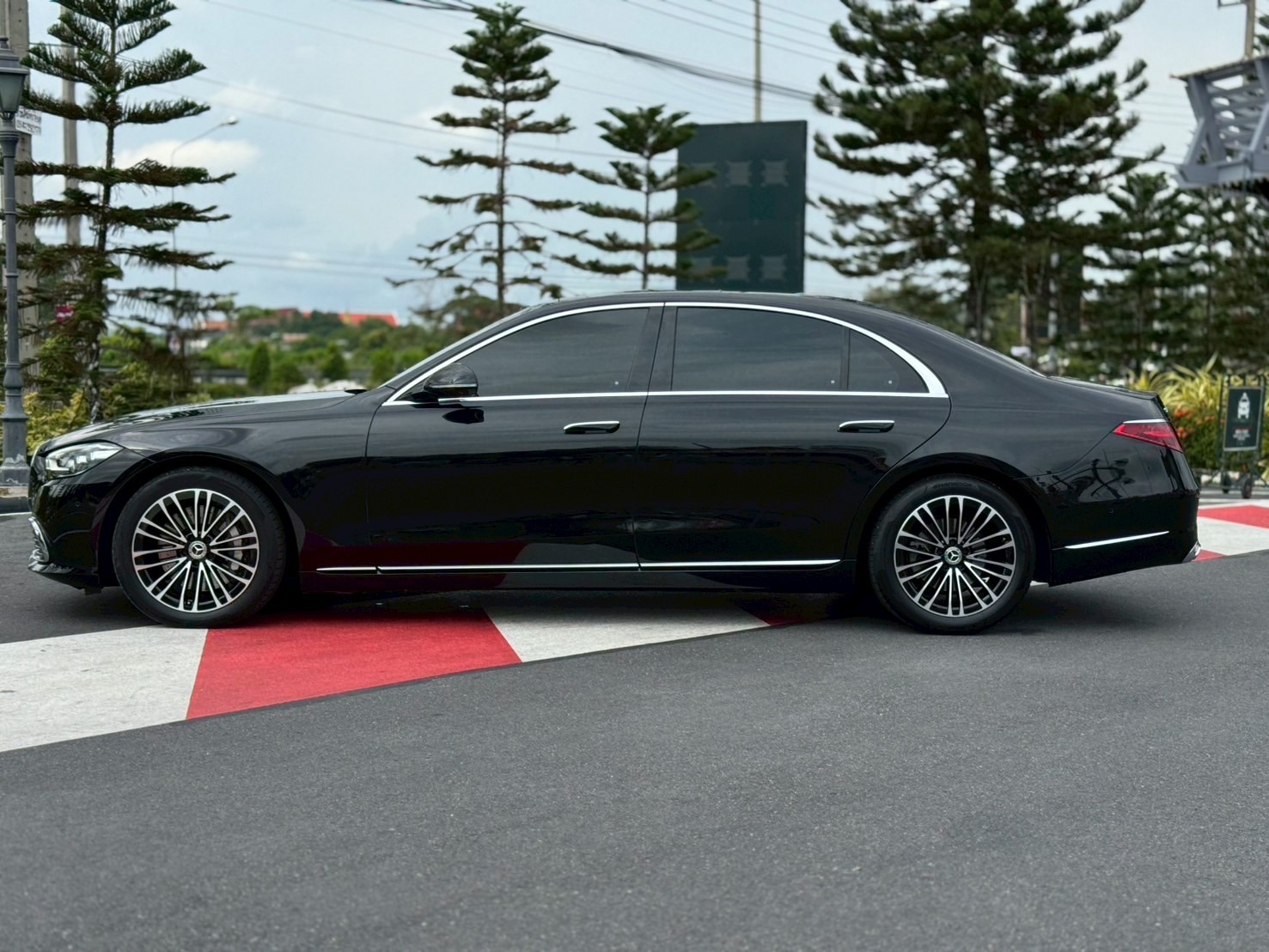 2023 Mercedes Benz S350d Exclusive