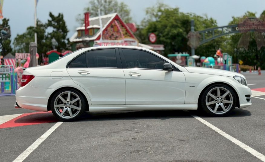 2013 Mercedes Benz C200 CGI Edition C
