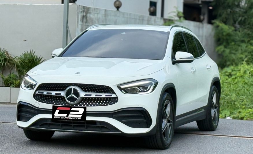 2021 Mercedes-Benz GLA200 AMG