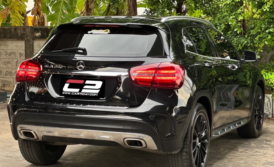 2017 Mercedes-Benz GLA250 AMG