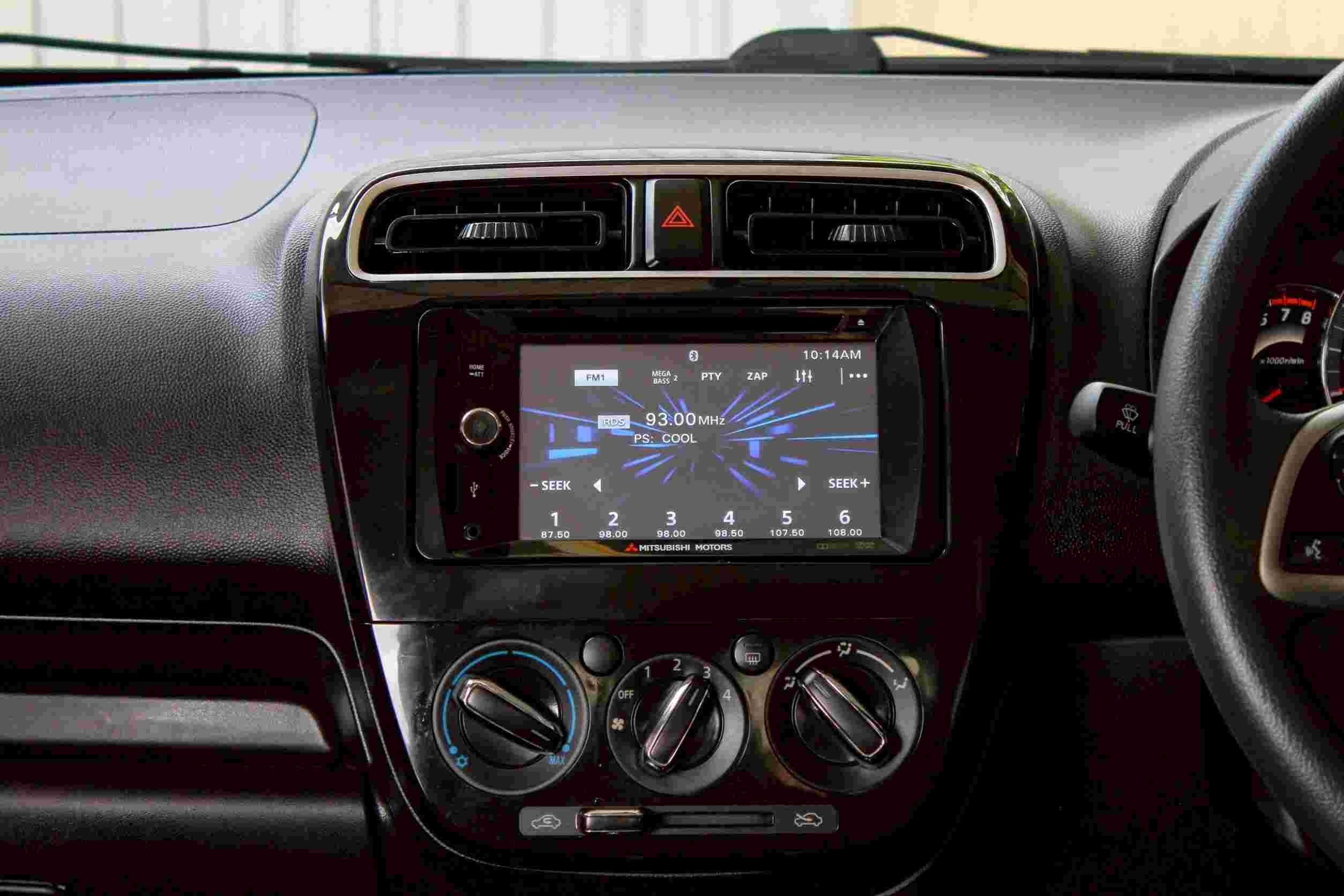 2017 MITSUBISHI ATTRAGE 1.2 GLX