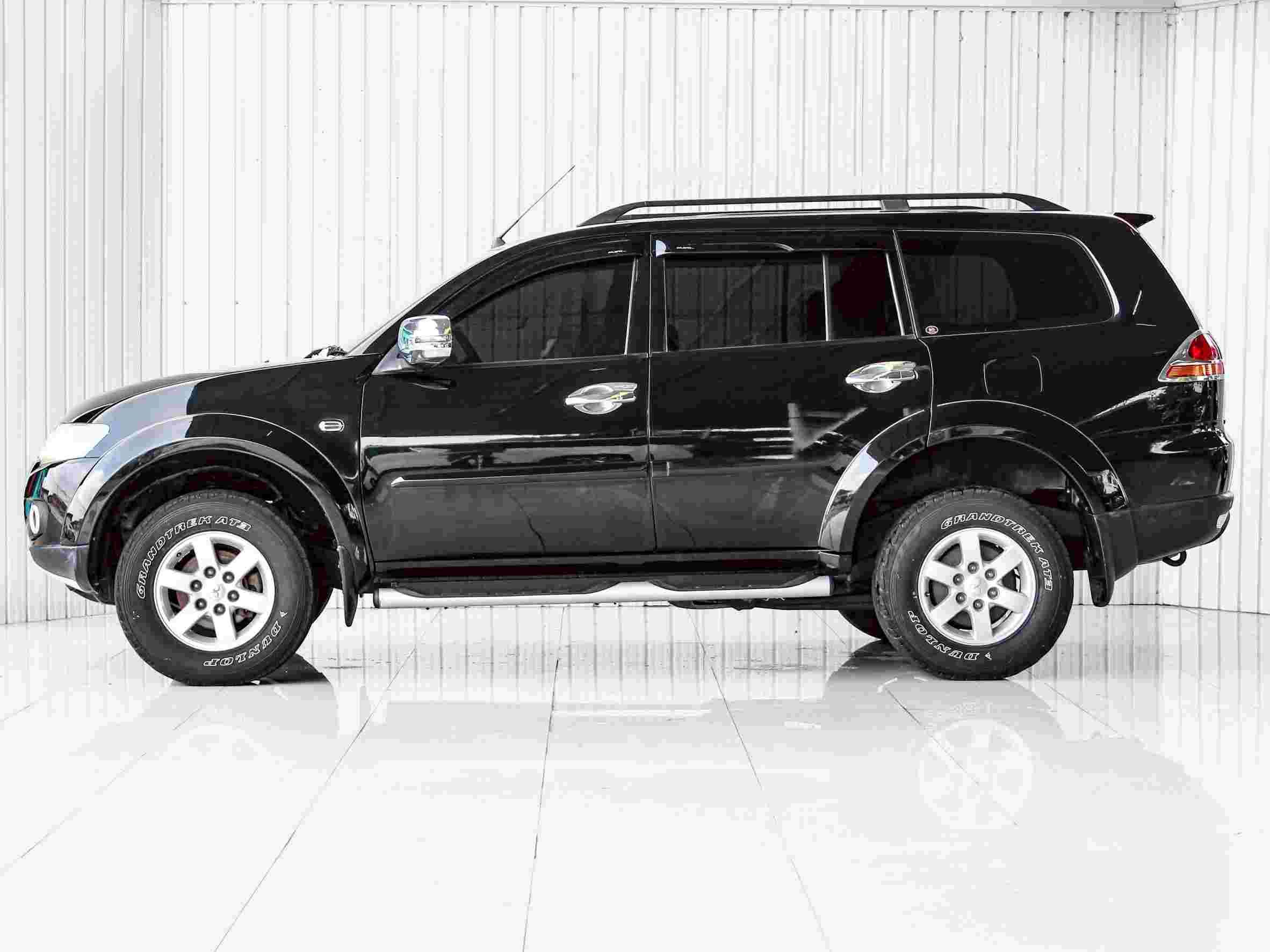 2014 MITSUBISHI PAJERO SPORT 2.4