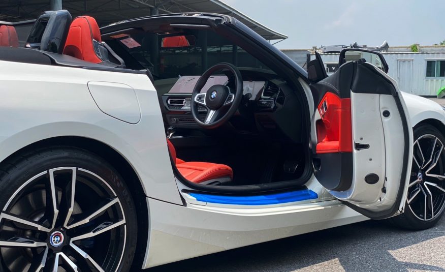 2022 BMW Z4 sDrive30i M Sport Roadster