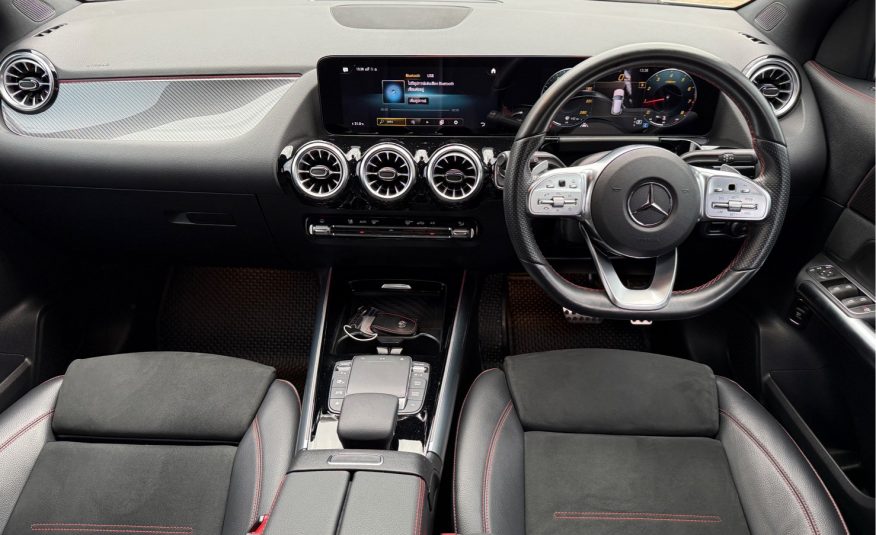 2022 Mercedes-Benz GLA200 AMG