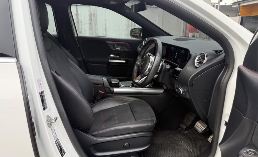 2021 Mercedes-Benz GLA200 AMG