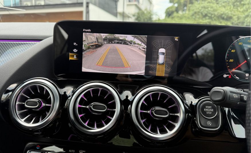 2021 Mercedes-Benz GLA200 AMG