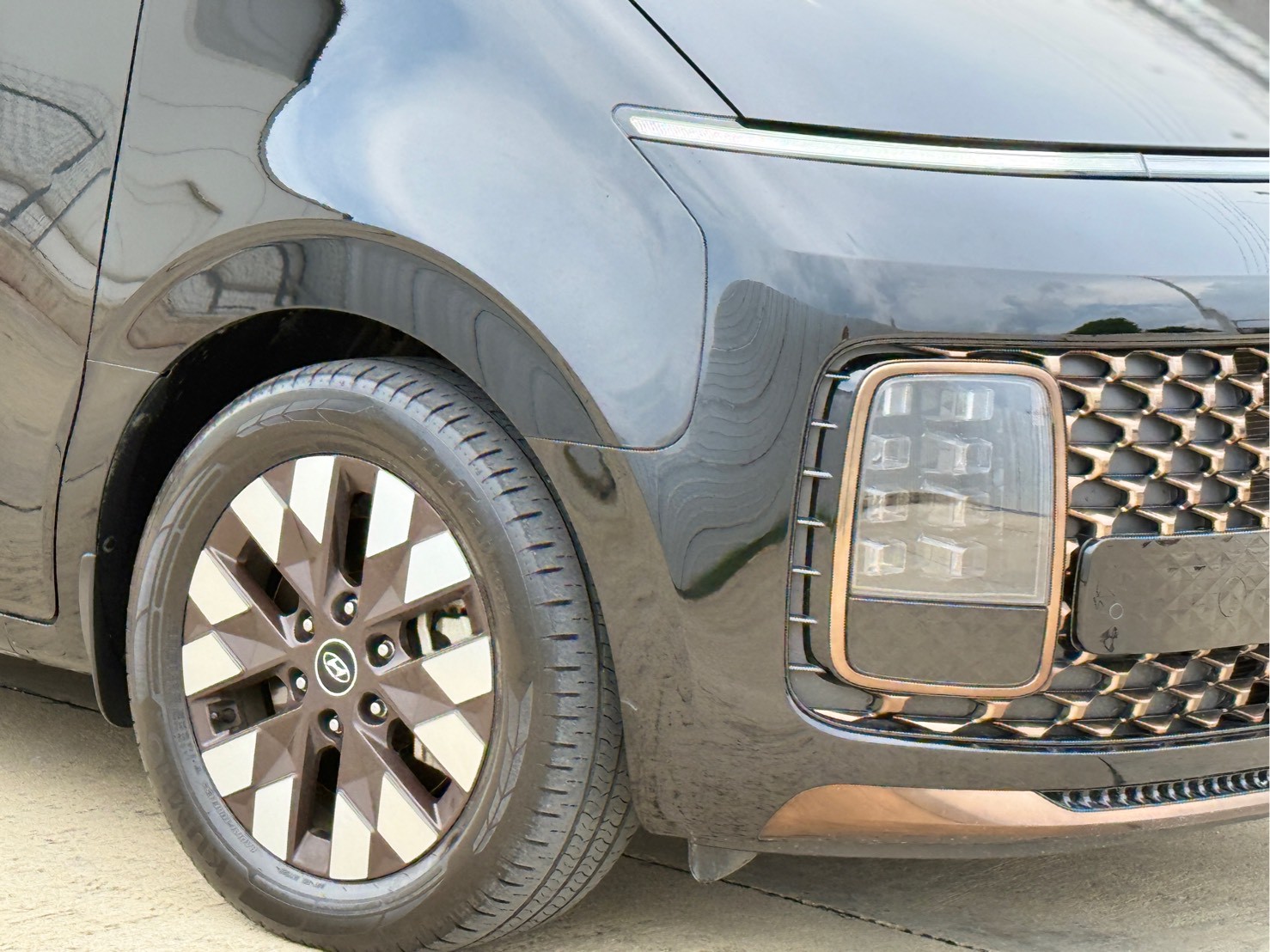 2022 Hyundai Staria 2.2D Premium