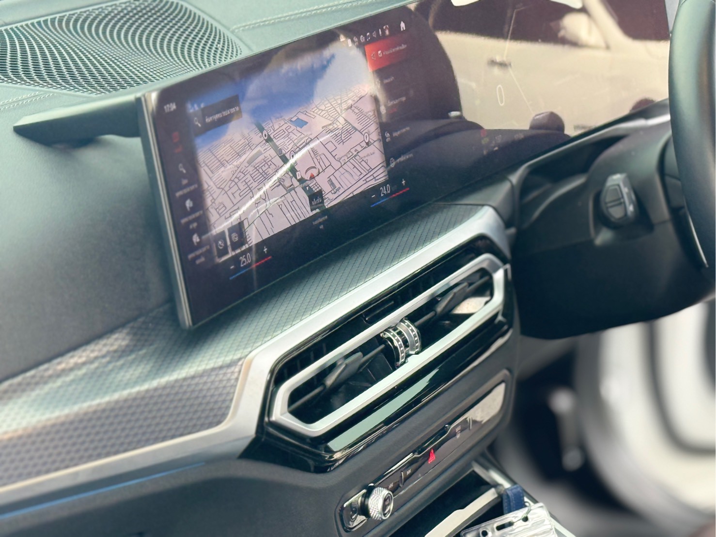 2024 BMW 330e M Sport G20