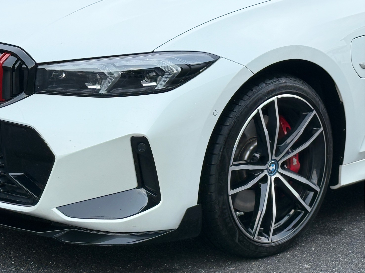 2024 BMW 330e M Sport G20