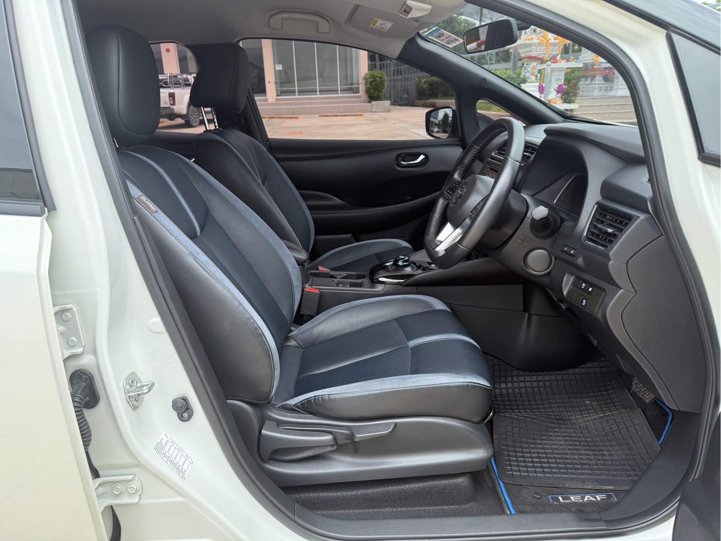 2019 NISSAN LEAF Hatch 4dr FWD (CBU,EV)