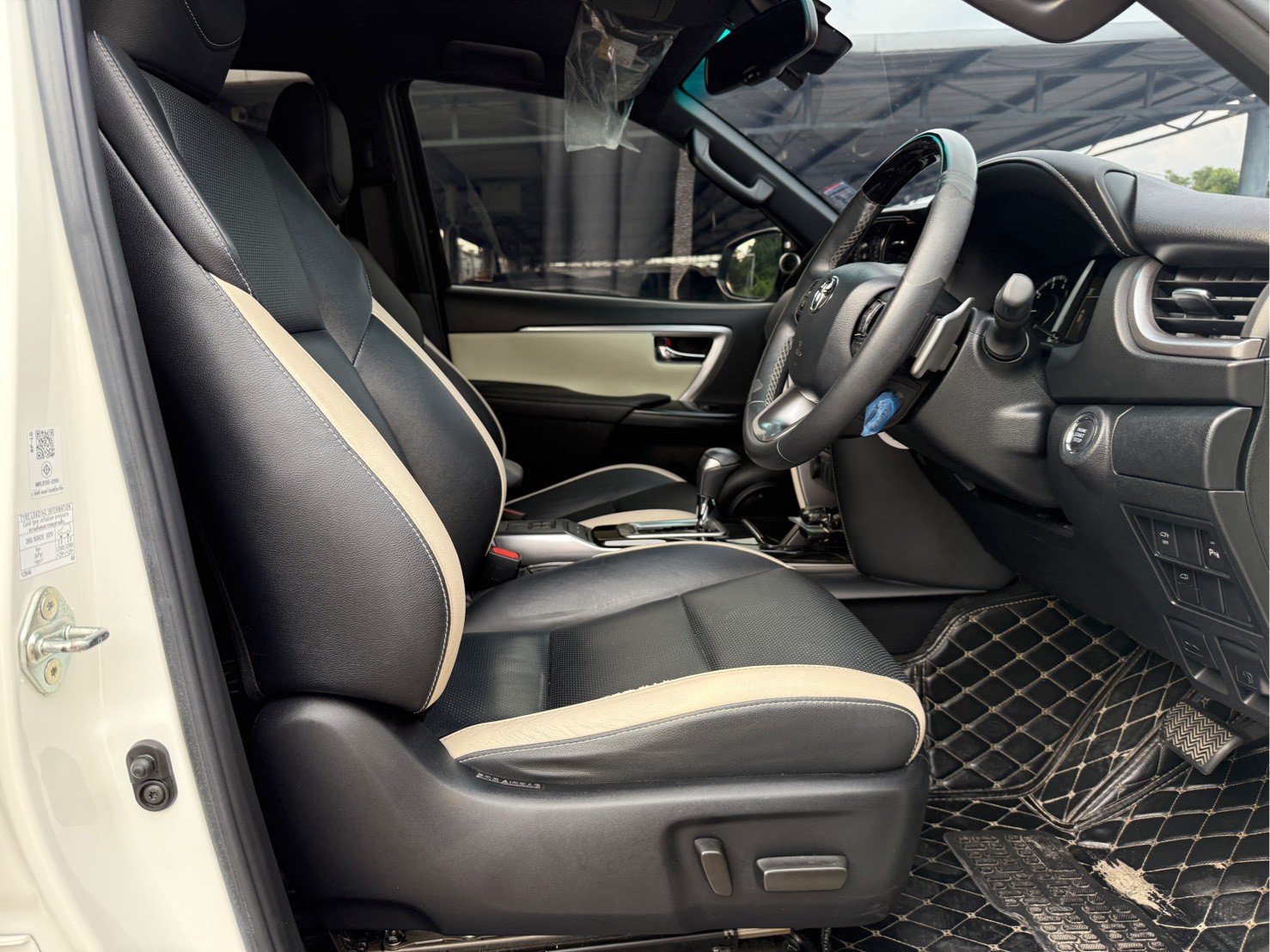 2021 TOYOTA FORTUNER Legender 7st Auto 6sp 2.8DCT 4WD