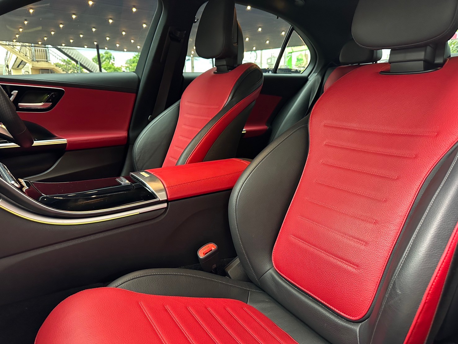 2023 Mercedes-Benz C350e AMG Dynamic