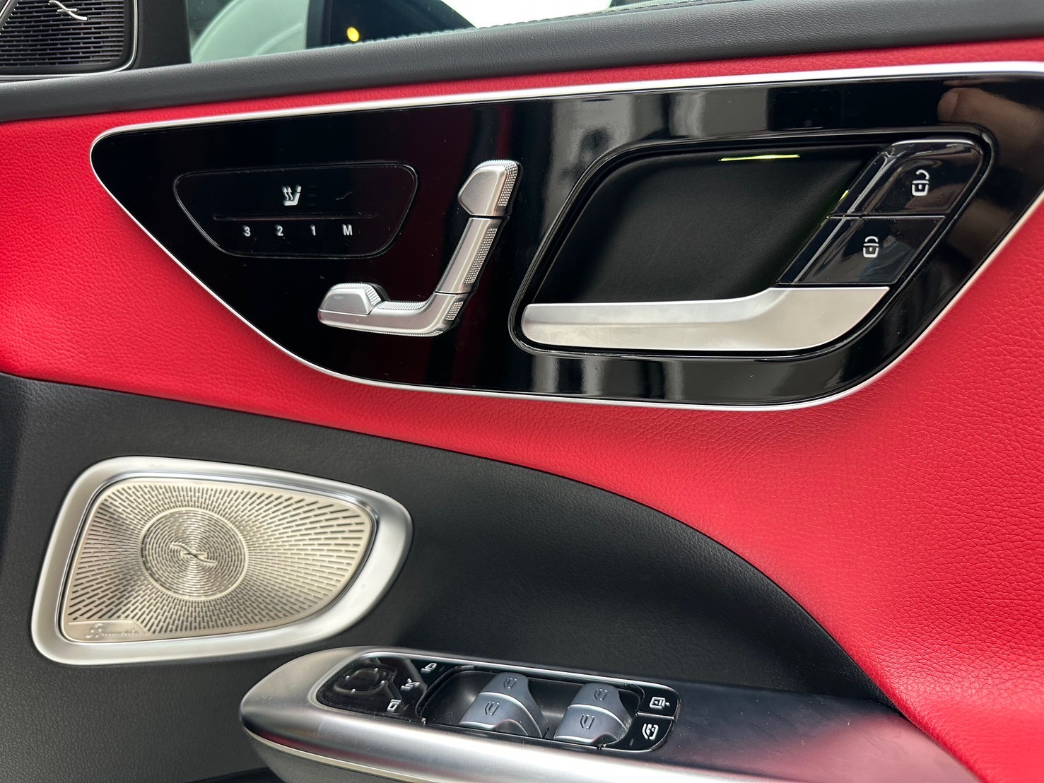 2023 Mercedes-Benz C350e AMG Dynamic