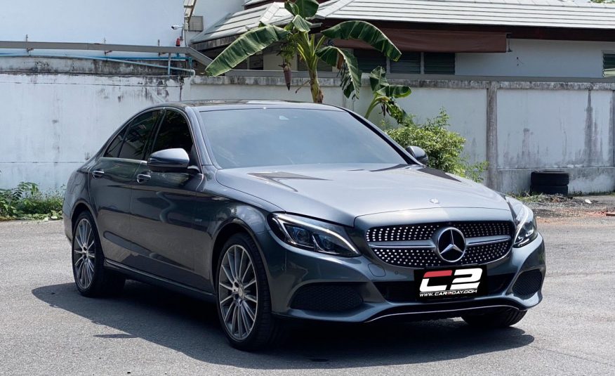 2017 Mercedes-Benz C350e AMG Dynamic