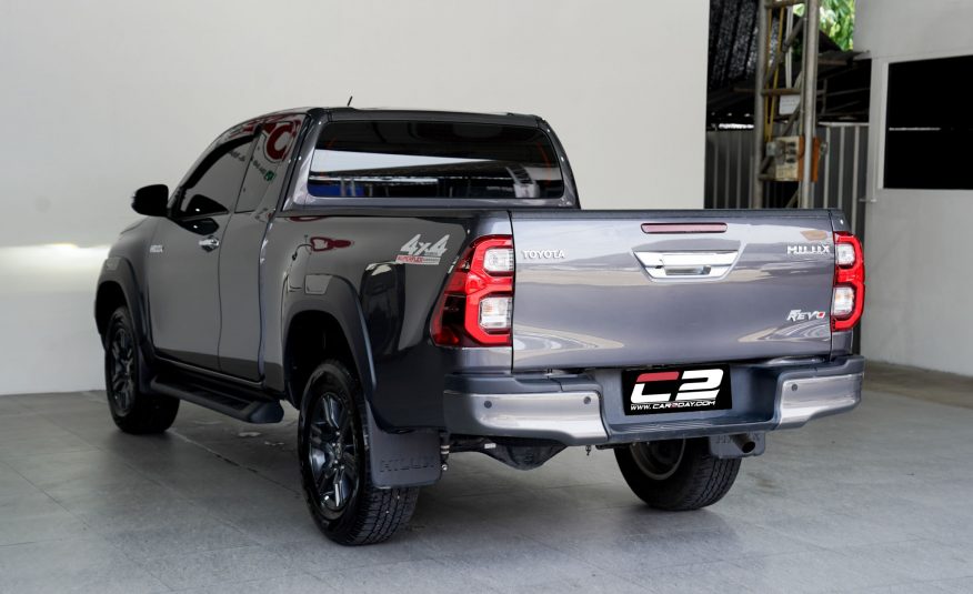 2024 TOYOTA HILUX REVO SMART CAB 2.4 MID PRERUNNER 4WD MT