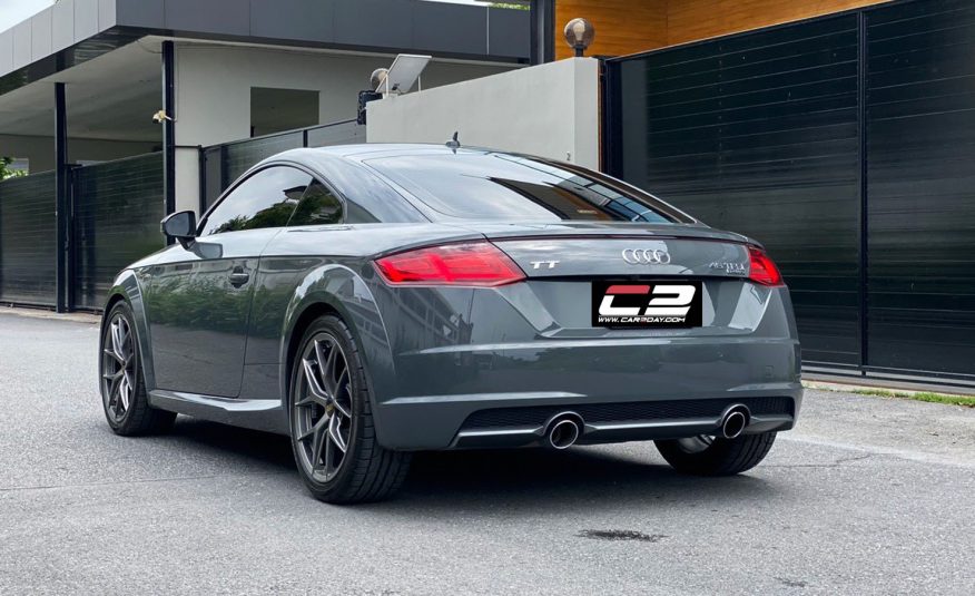 2018 Audi TT Coupe 45 TFSI quattro S-Line