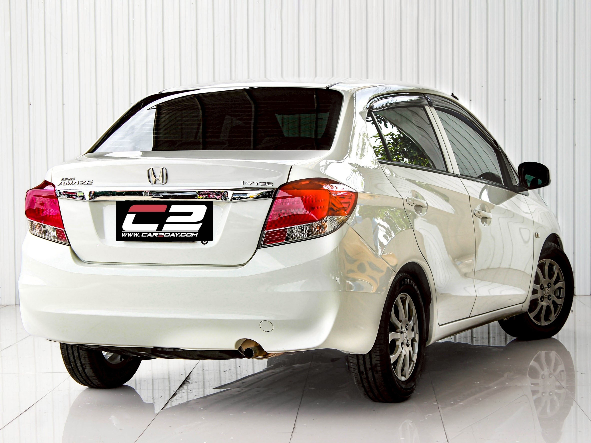 2013 HONDA BRIO AMAZE 1.2 V