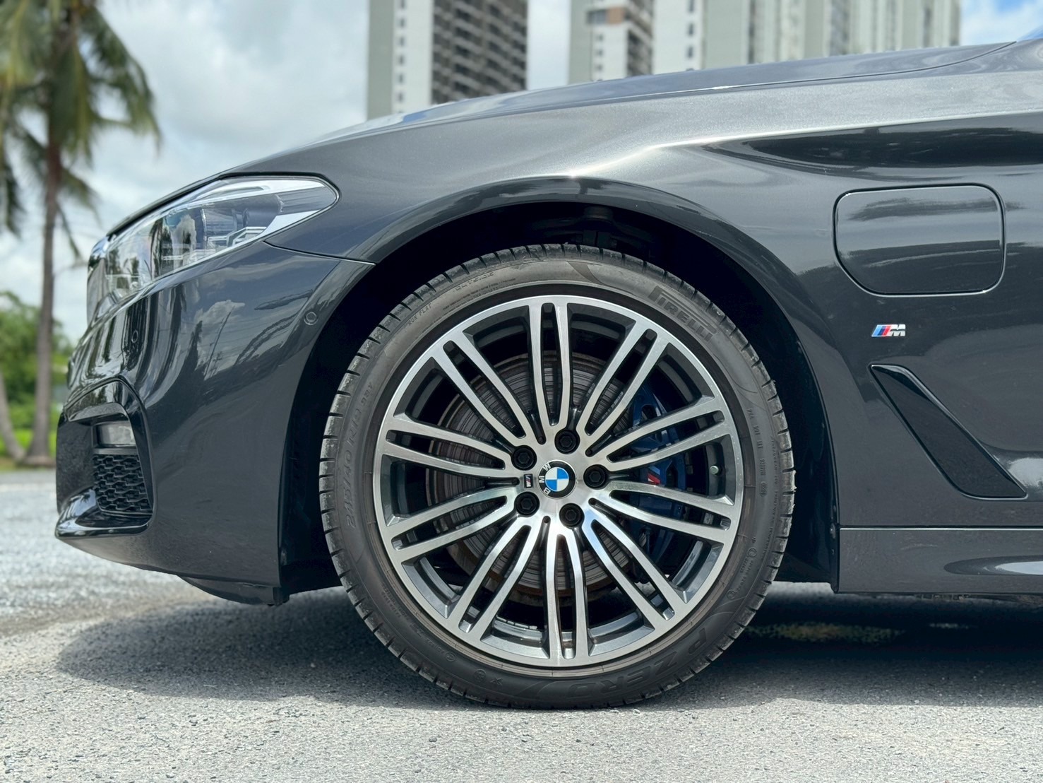 2019 BMW 530e M Sport