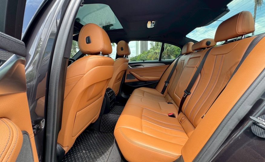 2019 BMW 530e M Sport