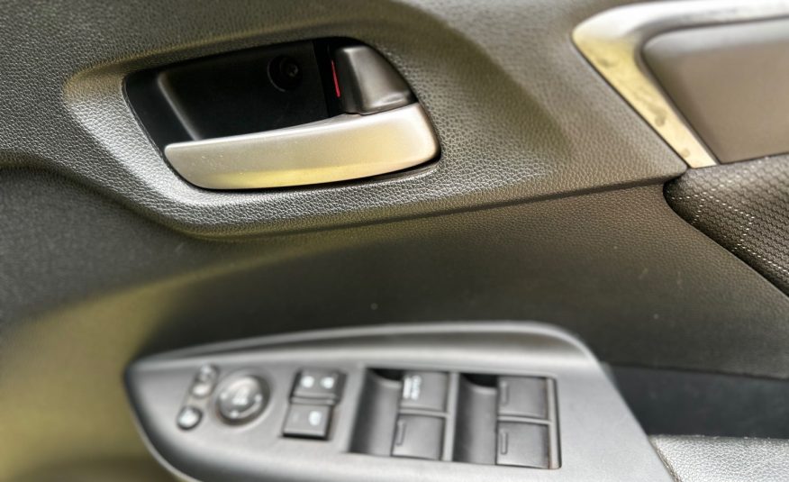 2014 HONDA JAZZ 1.5SV
