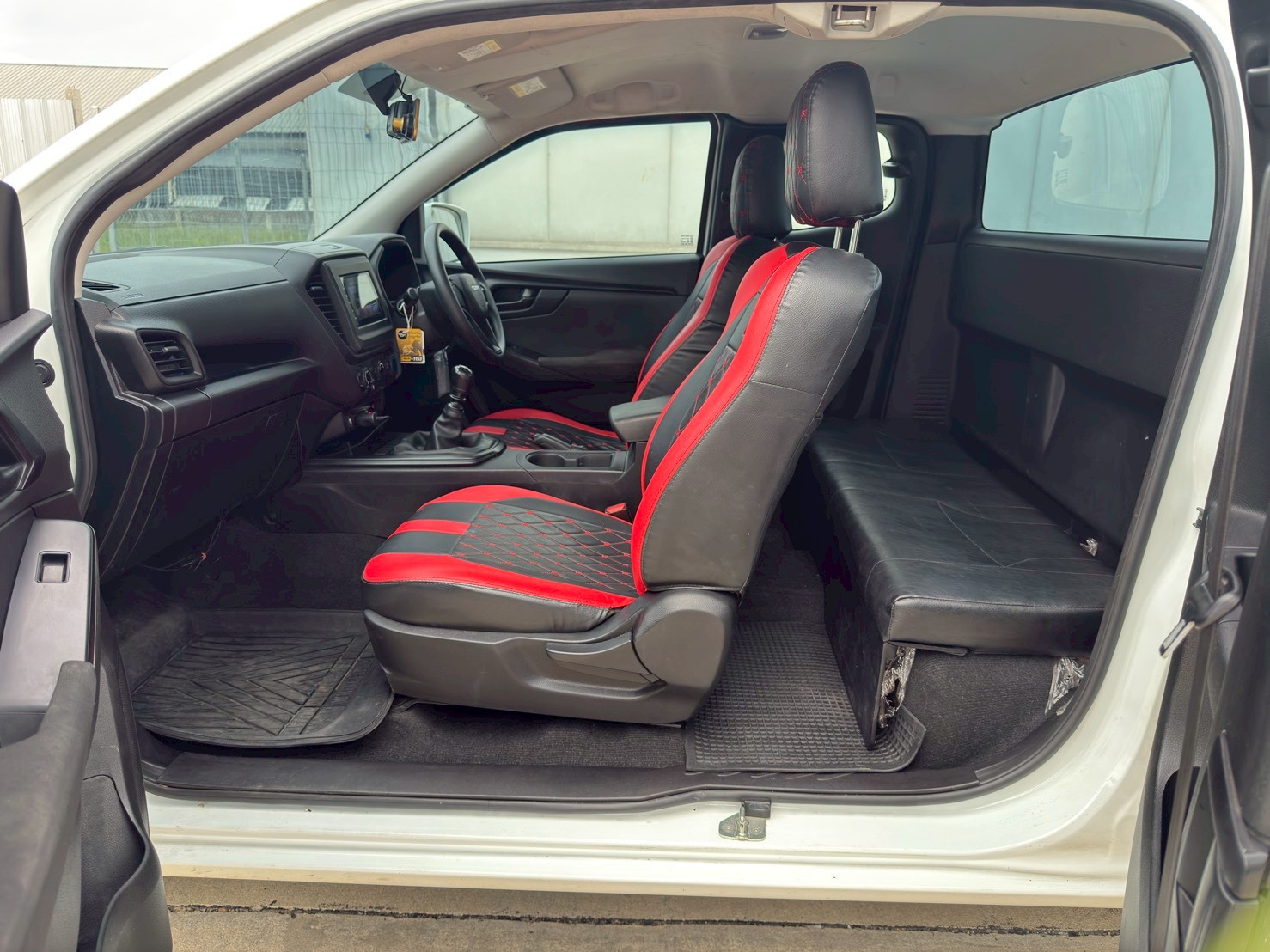 2020 ISUZU DMAX CAB Pickup cab 1.9DCT