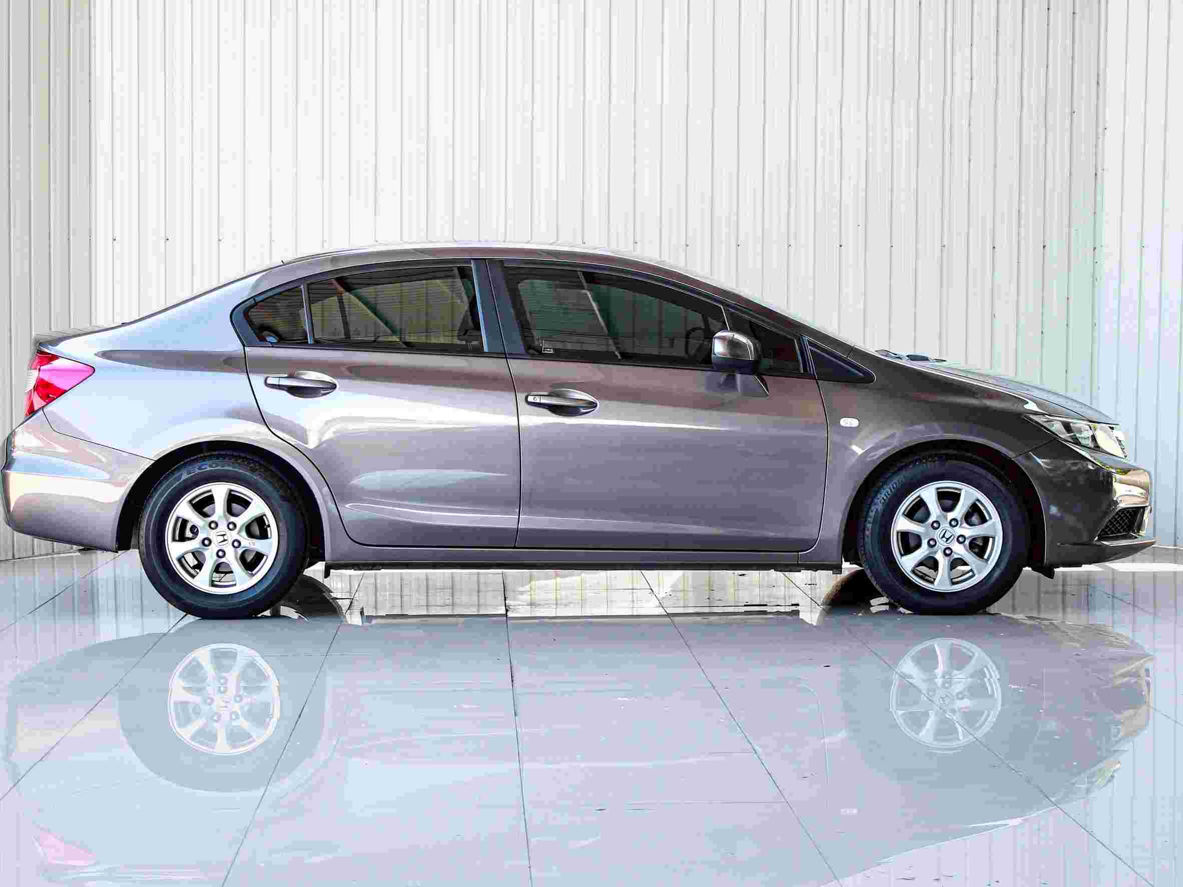2014 HONDA CIVIC 1.8 S