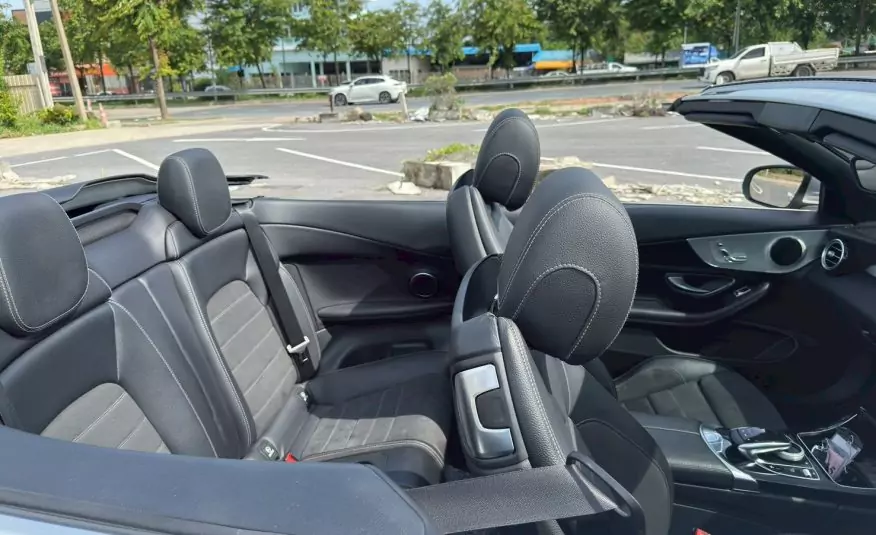 2016 Mercedes-Benz C300 Cabriolet AMG Dynamic