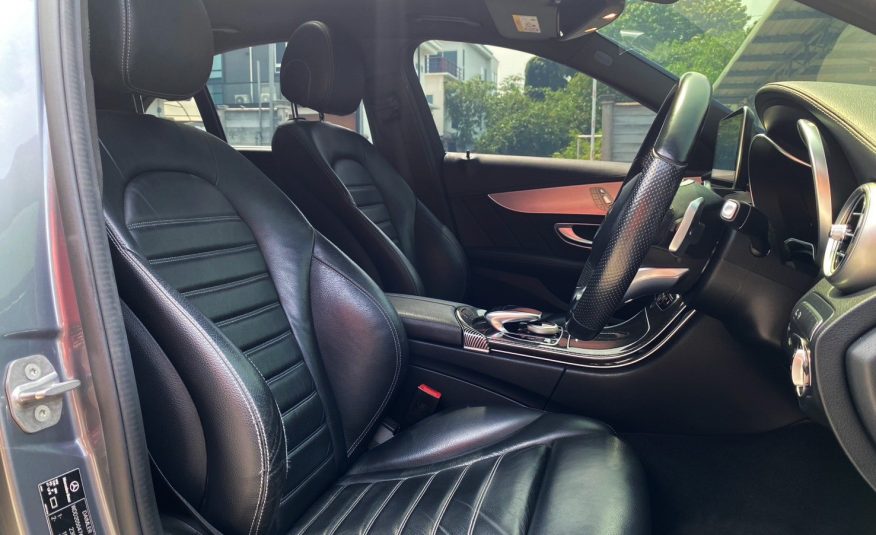 2017 Mercedes-Benz C350e AMG Dynamic