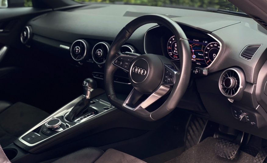 2018 Audi TT Coupe 45 TFSI quattro S-Line