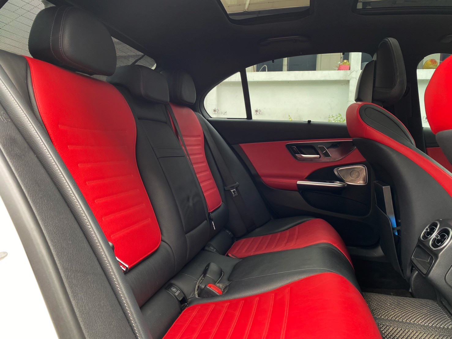 2023 Mercedes-Benz C350e AMG Dynamic