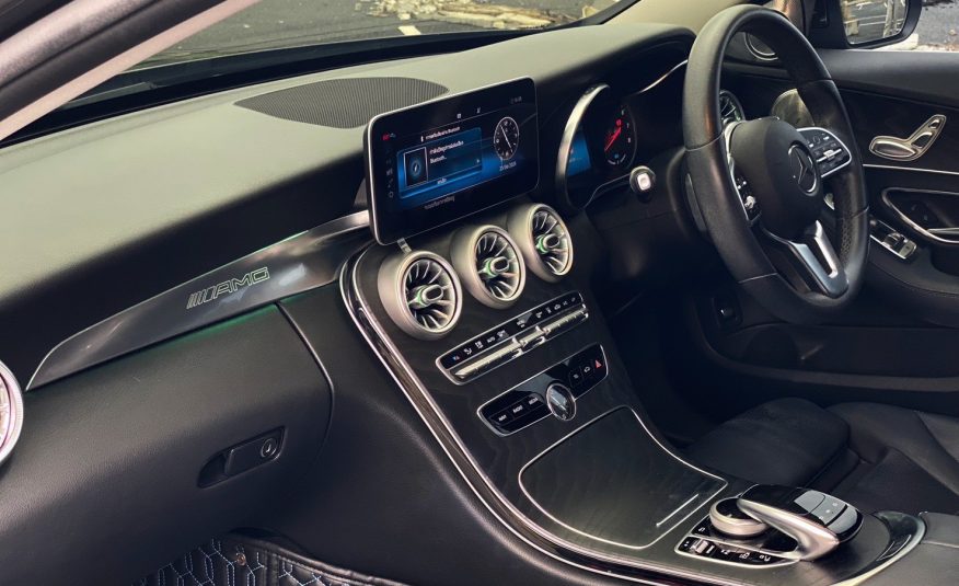 2019 Mercedes-Benz C300e Avantgarde EQ Power