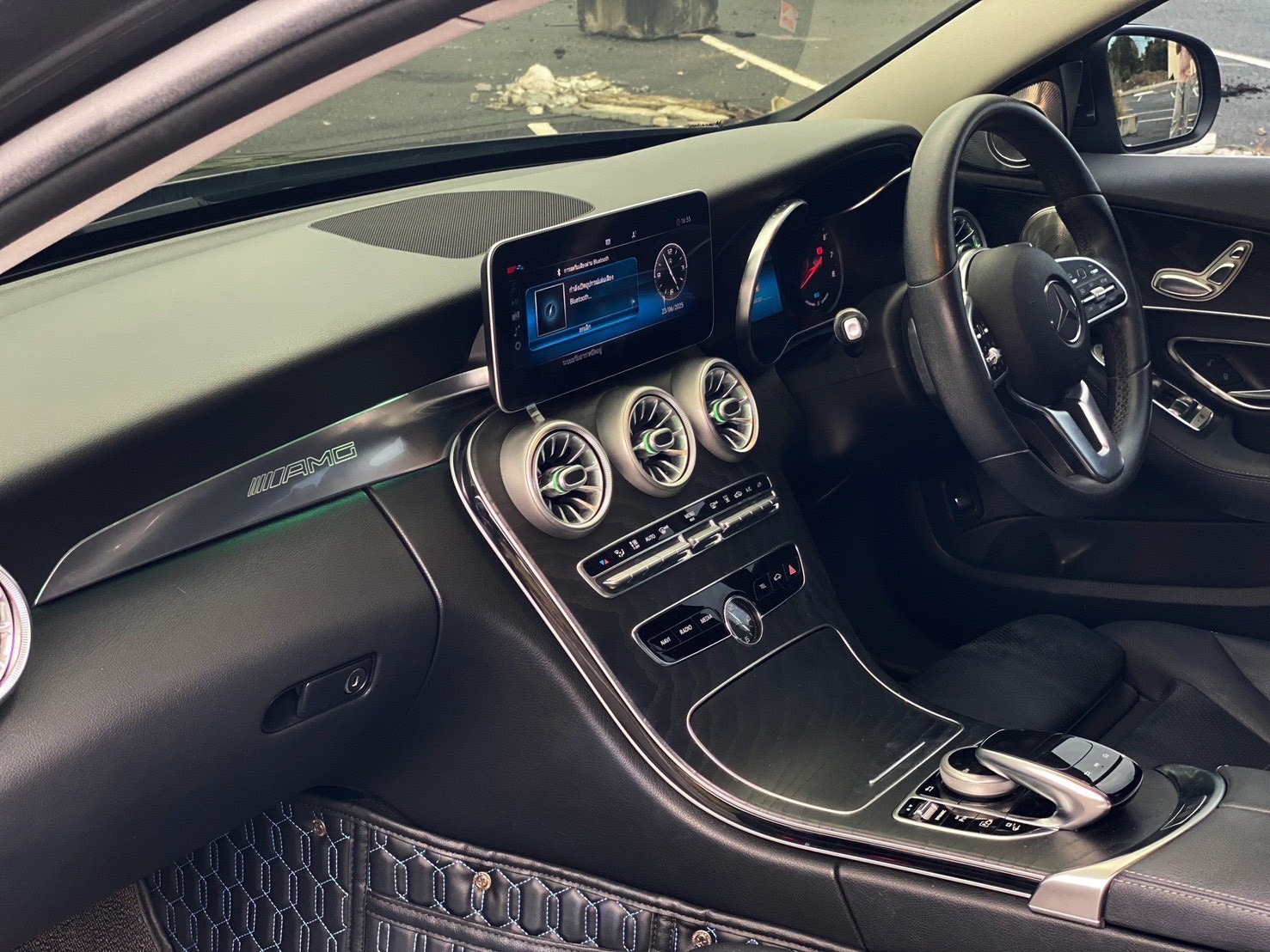 2019 Mercedes-Benz C300e Avantgarde EQ Power