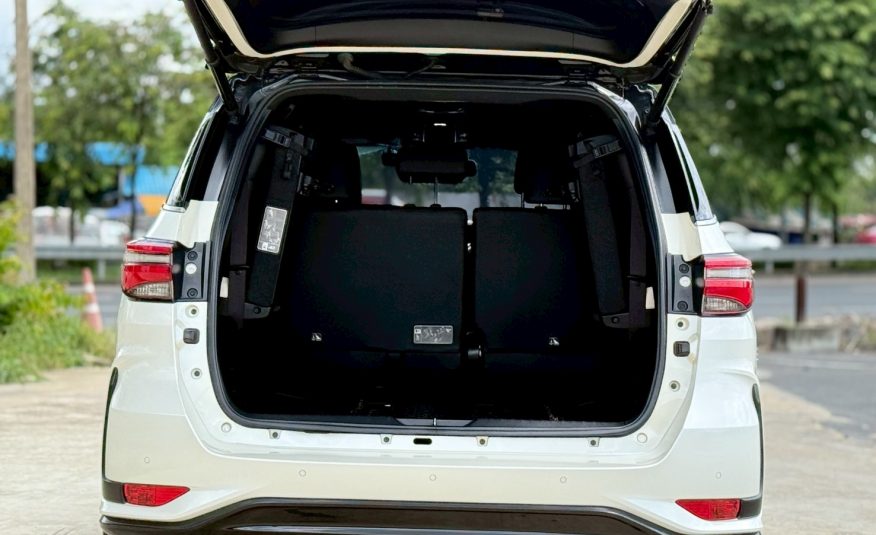 2021 Toyota Fortuner 2.8 LEGENDER 4WD AT