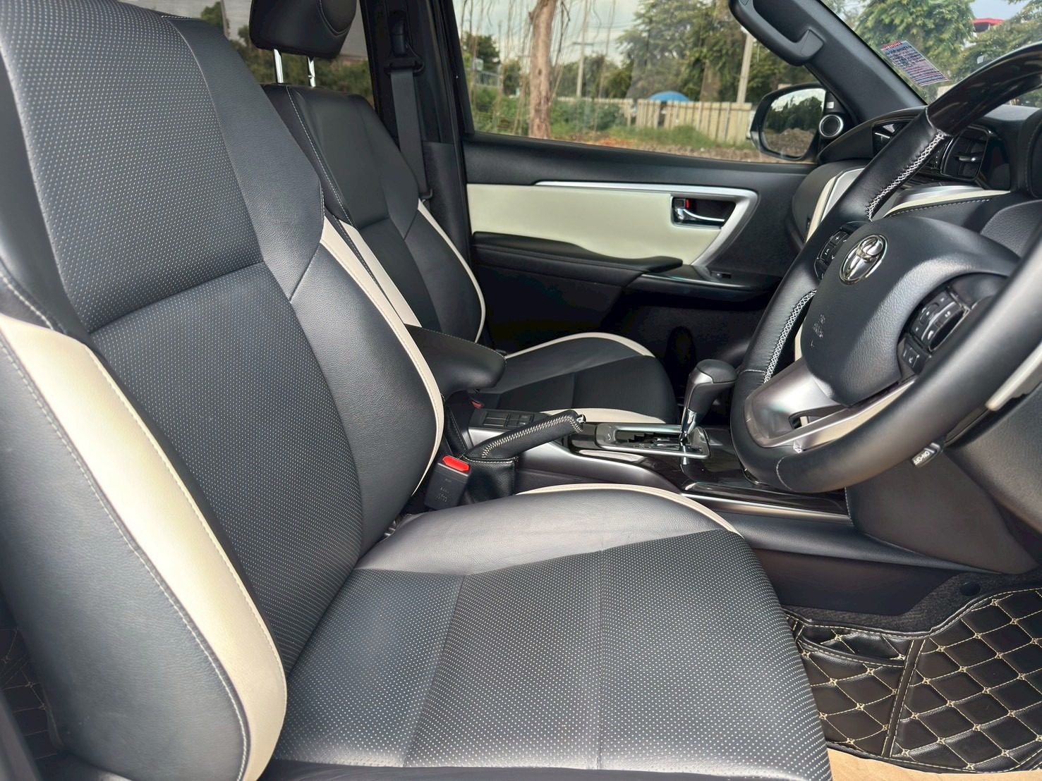 2021 Toyota Fortuner 2.8 LEGENDER 4WD AT