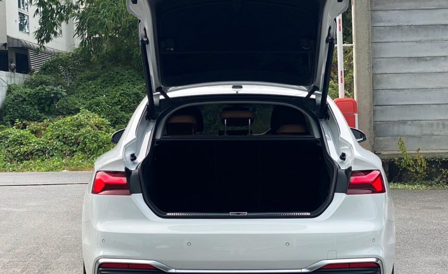 2022 Audi A5 Sportback 40 TFSI S-Line