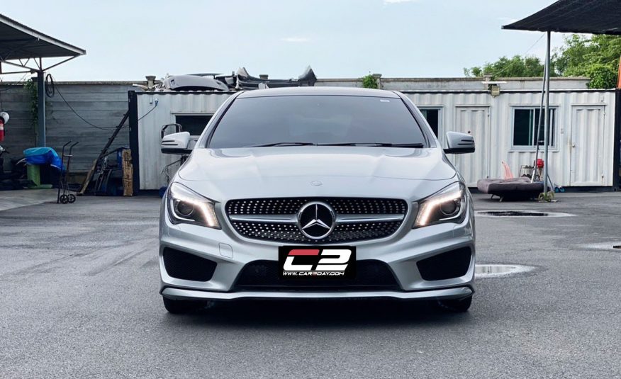2013 Mercedes-Benz CLA250 AMG Sport