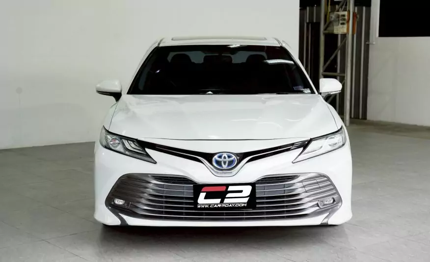 2019 TOYOTA CAMRY 2.5 HYBRID AT