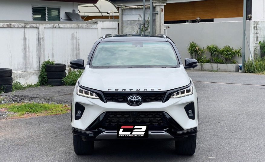 2022 Toyota Fortuner 2.8 LEGENDER 4WD รุ่นพิเศษ 60th
